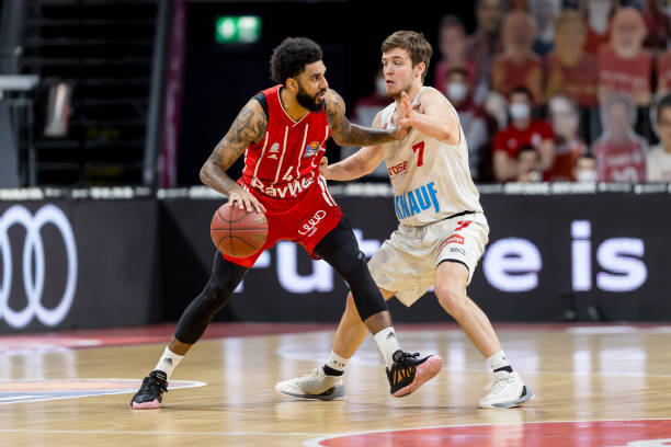 是他综合能 是他综合能