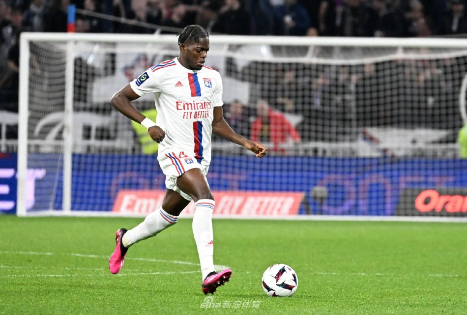 更多的是 更多的是