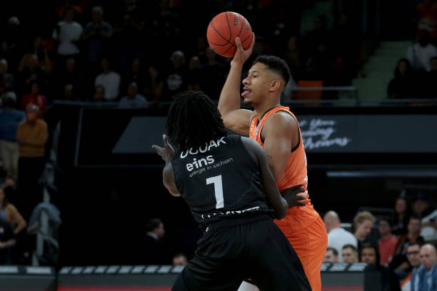 供了长期保 供了长期保